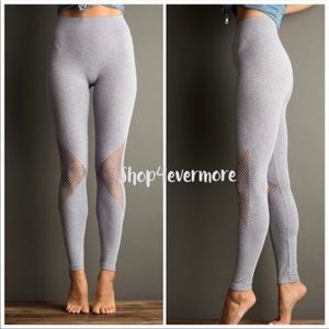 🔥🔥🆕LEMON CUT-OUT ACCENT CITY GIRL MESH LEGGINGS